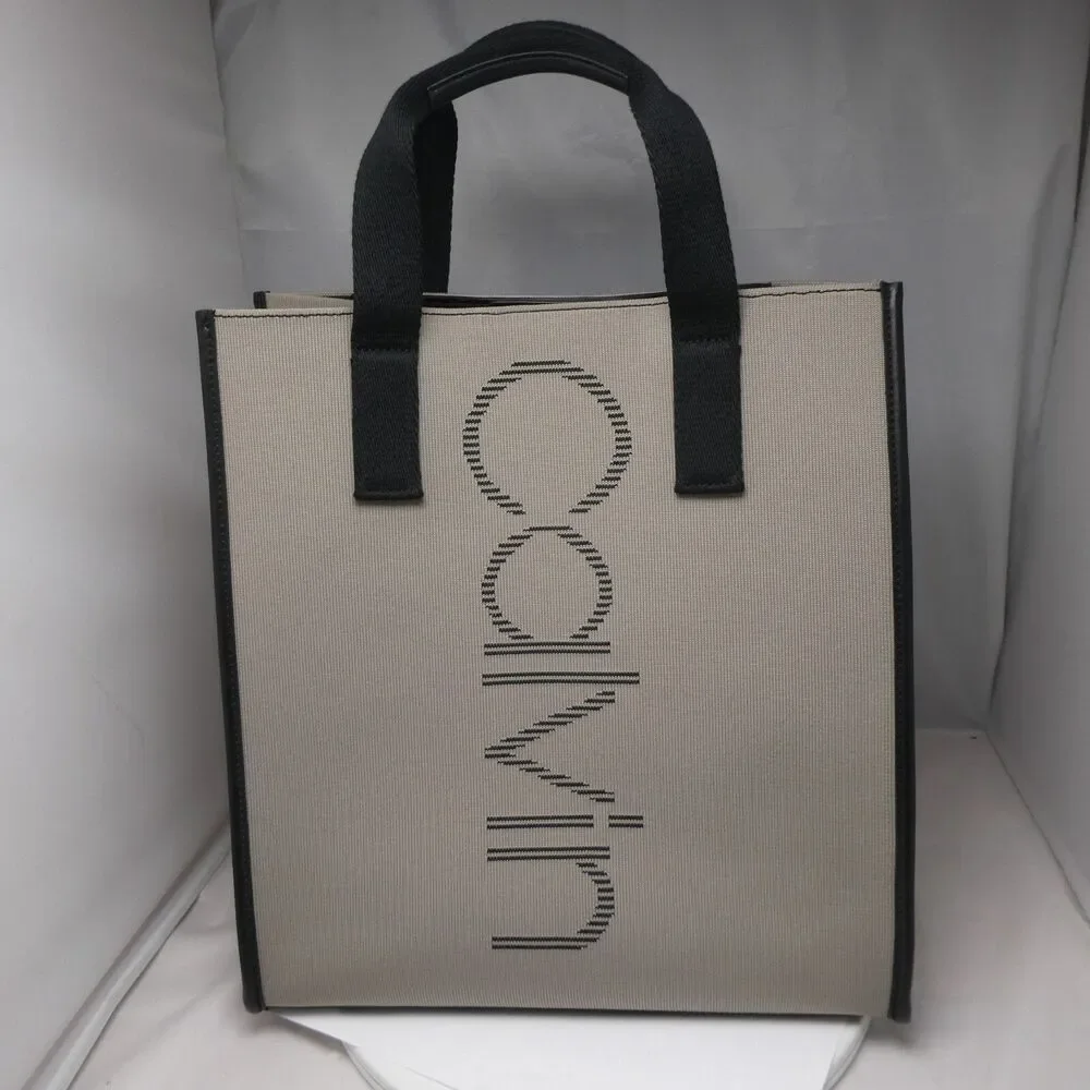 Calvin Klein dam Calvin Klein Eden knitted north/south vertical brand bag